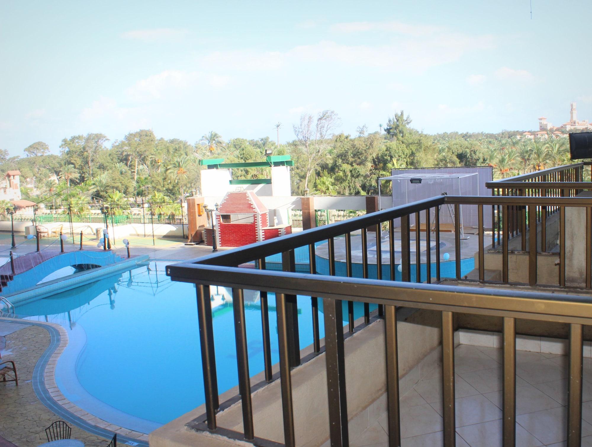 Aifu Resort Hotel 3*