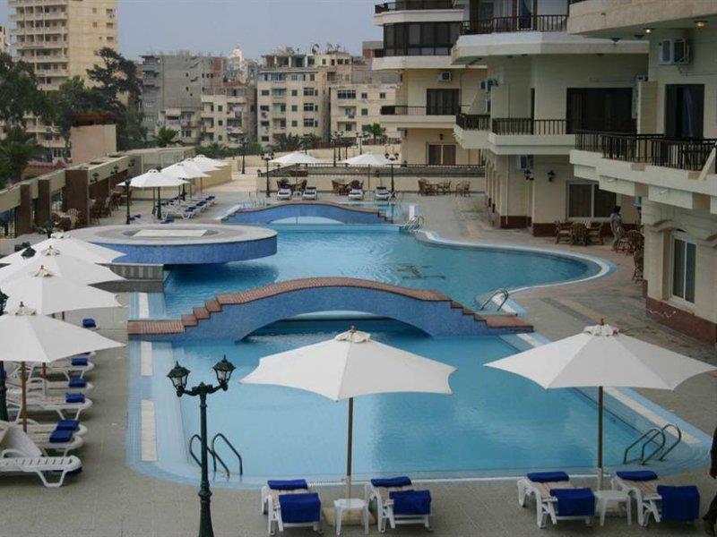 Aifu Resort 3*